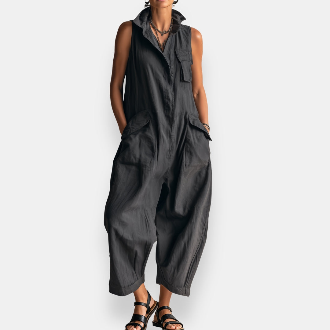 Arvella - Jumpsuit senza maniche con colletto alto