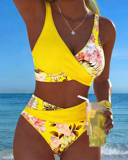 Tanisha - Set bikini floreale con alta sgambatura