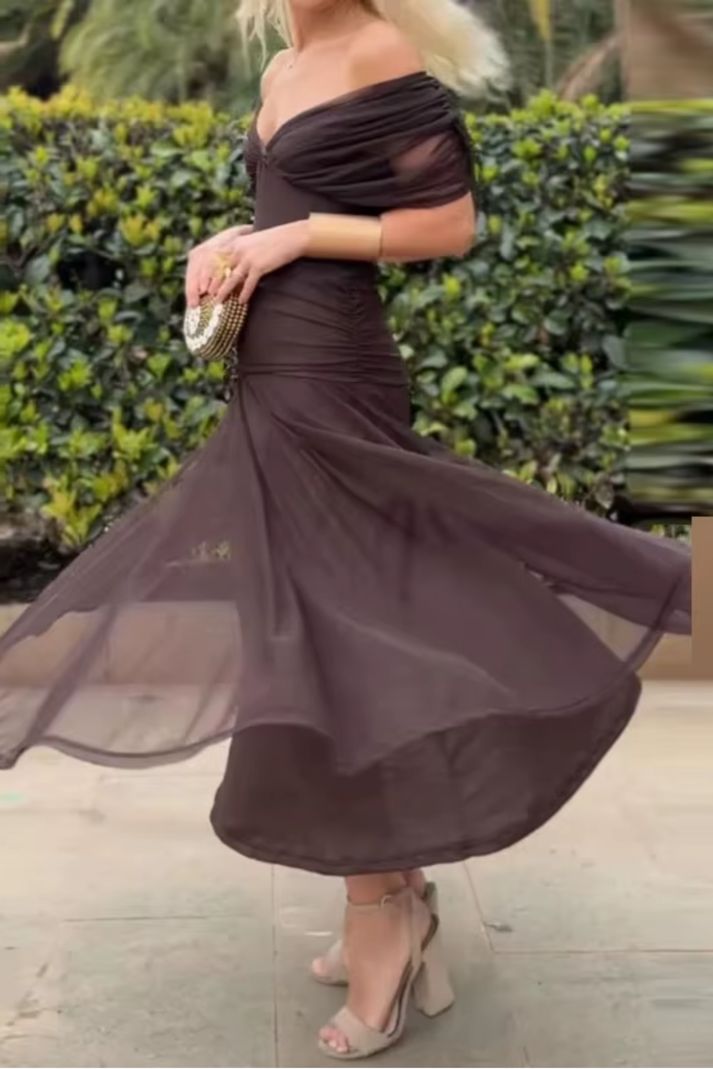Aveline - Abito maxi aderente con scollo a V