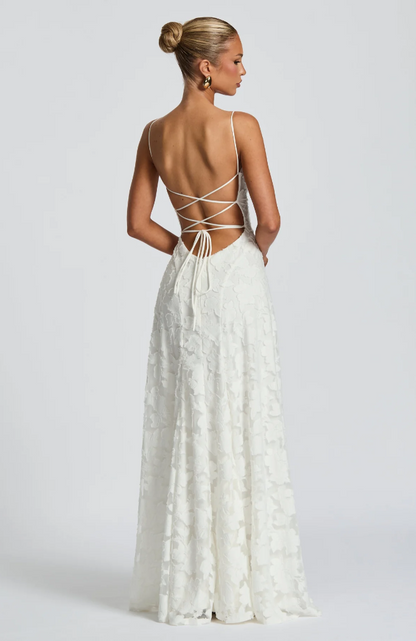 Lysandra - Abito Maxy in Pizzo Scolpito