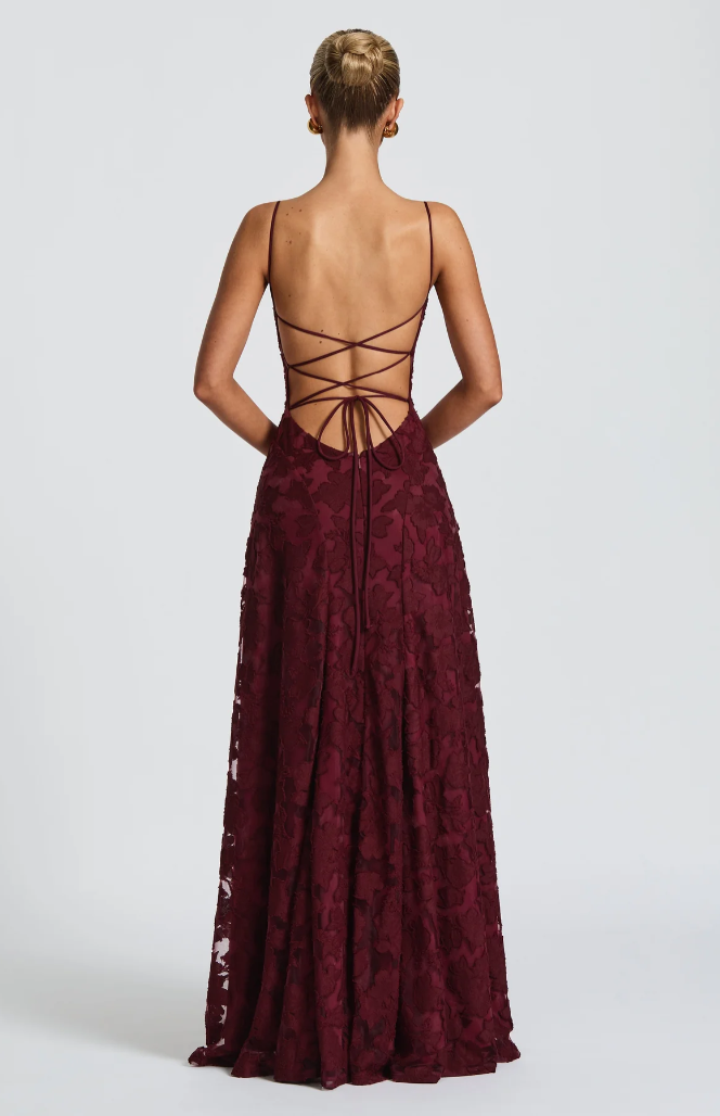 Lysandra - Abito Maxy in Pizzo Scolpito