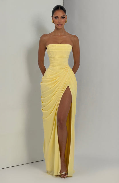 Hannah - Abito maxi drappeggiato con spacco alto